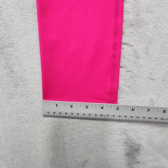 Zyia Leggings Womens 6-8 Pink Pocket Light n Tight High Rise Capri Workout Yoga - Picture 9 of 10